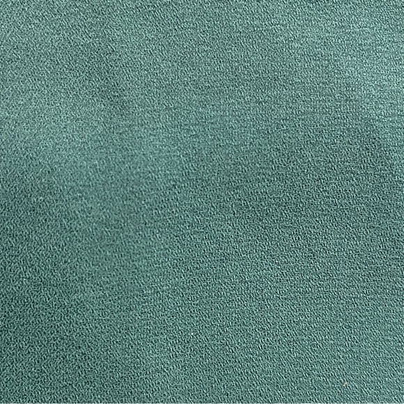 Violet + Claire Green Beaded Neckline Crepe Blouse Womens Career Modest Mature S - Picture 10 of 10